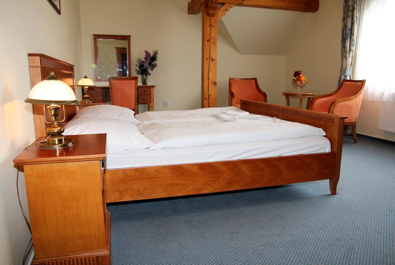 Rezidence Goethe Hotel Eagle Mariánské Lázně Dış mekan fotoğraf